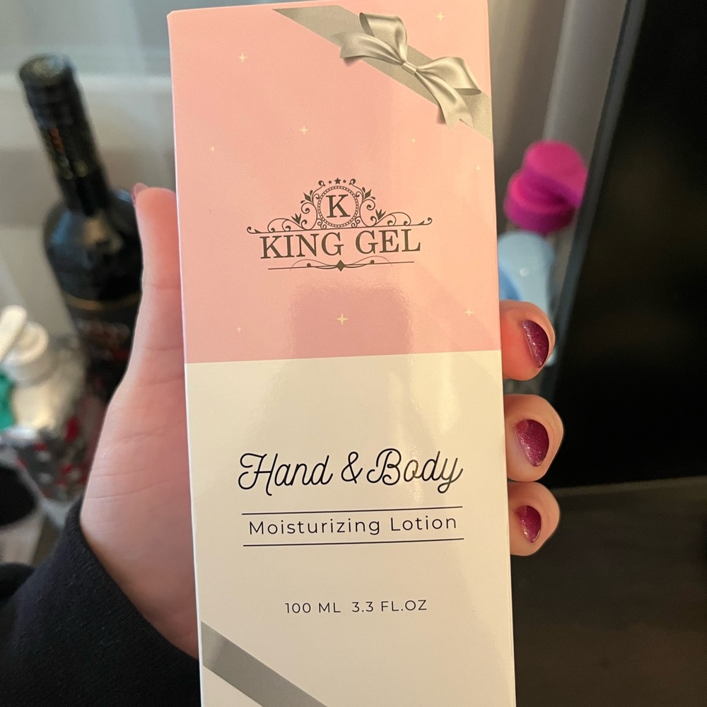 Pink and Silver Hand & Body Moisturizing Lotion